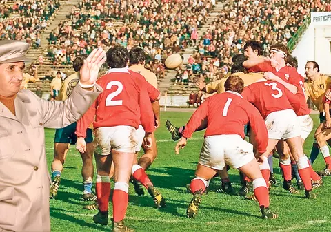 L-au fentat pe Ceauşescu! Afilierea Federaţiei Române de Rugby la forul mondial, în 1987, s-a făcut fără aprobarea partidului comunist