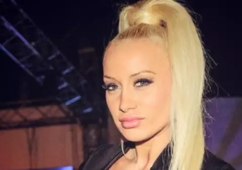 Uite ce radioasă e Simona Traşcă de când e singură!