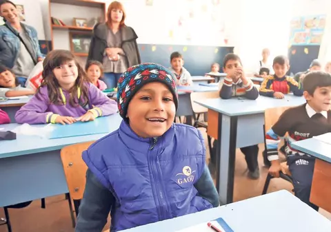 Alexandru Constantin a început şcoala!