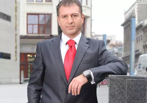 Christian Sabbagh îşi închide contul de Facebook. Află motivul!