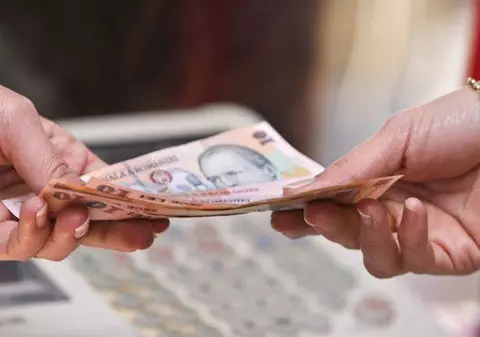 PSD vrea suspendarea plăţii ratelor la credite, pentru firme şi persoane fizice, până la sfârşitul anului. Proiect depus în Parlament