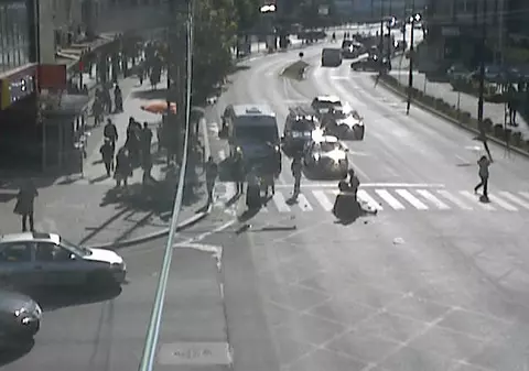 Un şofer mort de beat a spulberat trei oameni pe trecerea de pietoni | VIDEO
