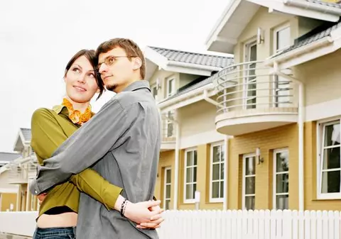 Ponturi ca să nu te păcăleşti, când îţi iei casă