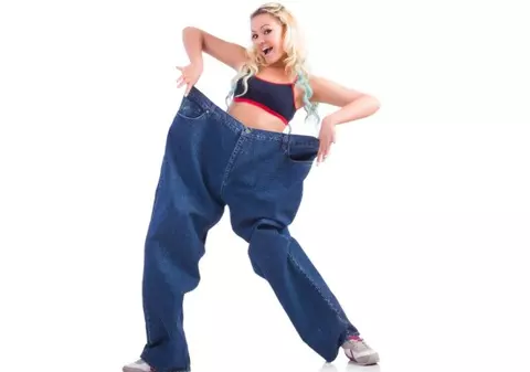 Femei care au slăbit de ruşine zeci de kilograme