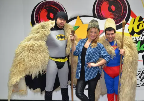 GINA PISTOL, CERUTĂ ÎN CĂSĂTORIE, ÎN DIRECT, LA RADIO