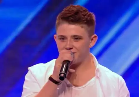 Un concurent X FACTOR "ar putea muri şi mâine". DRAMA UNUI PUŞTI DE NUMAI 16 ANI