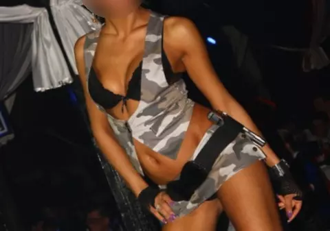 CE BUNĂCIUNE! Acum 5 ani dansa în club, astăzi E VEDETĂ ÎN PICTORIALE INCENDIARE. Uite despre cine este vorba | FOTO