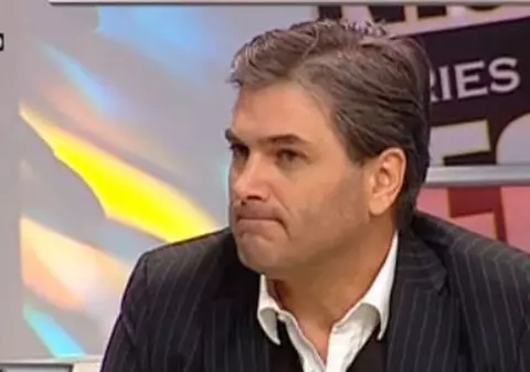 Mircea Radu dă din casă! "CU SOŢIA MEA NU A FOST DRAGOSTE LA PRIMA VEDERE!"