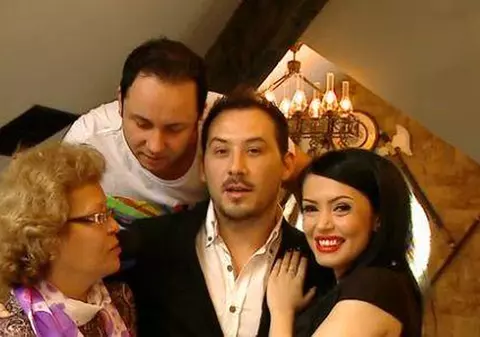 Andreea Mantea, RĂZBOI MONSTRU cu FOSTA SOACRĂ. Cele două îşi ADUC ACUZAŢII INIMAGINABILE: "A vrut să DEVINĂ DOAMNĂ"