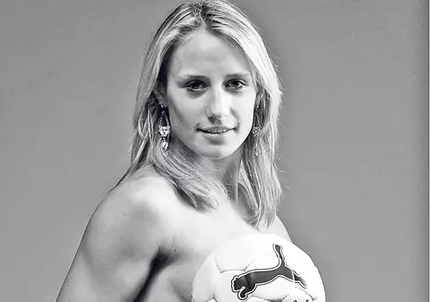 Şi goală, şi bună! HCM Baia Mare o transferă pe extrema Camilla Herrem, aur olimpic, mondial şi european cu Norvegia