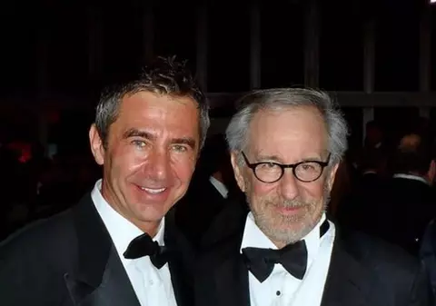 El este românul care ÎI PUTEA SALVA VIAŢA lui Michael Jackson