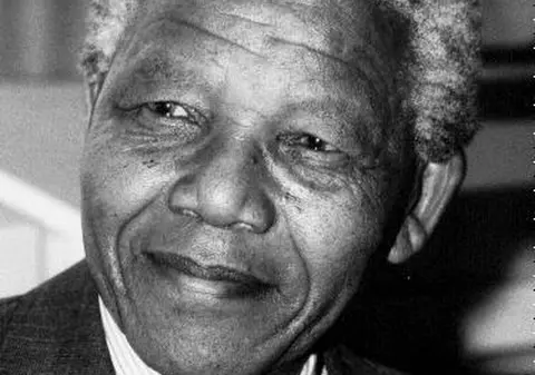 VESTE TRAGICĂ PENTRU FANII LUI NELSON MANDELA! Fosta soţie, Winnie, A FĂCUT ANUNŢUL DUREROS