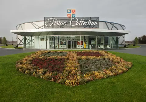 Aici îşi expune Ion Ţiriac bijuteriile pe patru roţi!