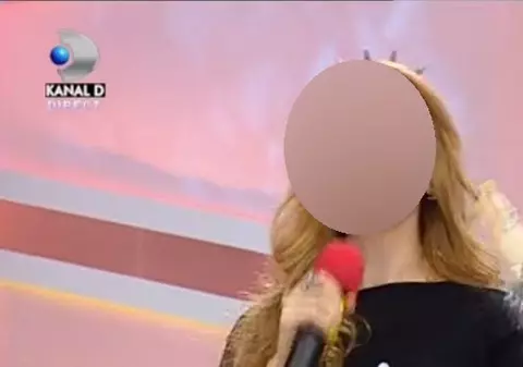O CÂNTĂREAŢĂ DE LA NOI, AMENINŢATĂ ŞI HĂRŢUITĂ! "MI-A SPUS CĂ ÎL EXCITĂ VOCEA MEA!" | FOTO