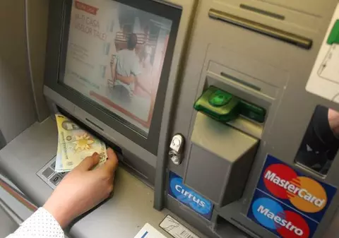 Veste bună pentru românii care au credite în lei 