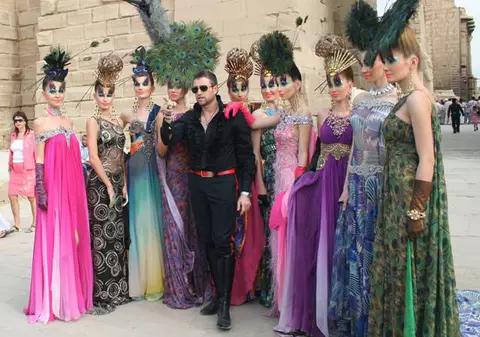 Este un bărbat adorat de femei, dar Cătălin Botezatu este decis să nu se căsătorească: "ROLUL DE AMANT te face să trăieşti totul la INTENSITATE MAXIMĂ"