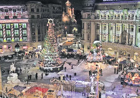 Vă place? Așa va arăta târgul de Crăciun din Piața Universității