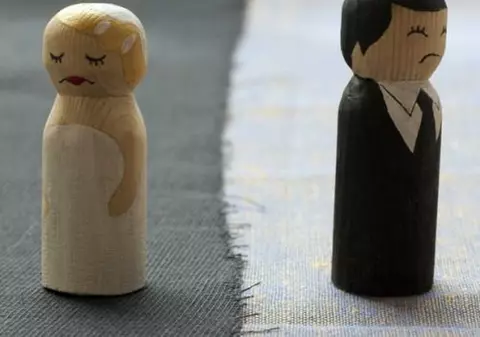 Cum să treci mai uşor peste divorţ