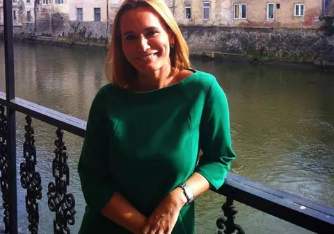 CUM A PETRECUT ANDREEA ESCA DE SFINŢII MIHAIL ŞI GAVRIL!
