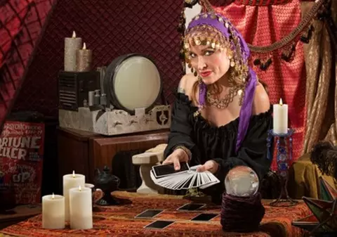 Horoscopul ţigănesc: Cu cine te potriveşti în pat, în funcţie de zodie
