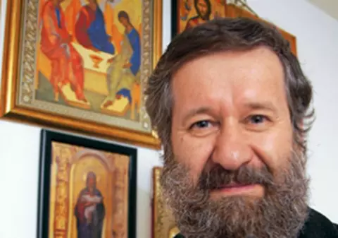 Nelu Curcă din serialul "La Bloc": "Încerc să nu-l supăr pe Dumnezeu"