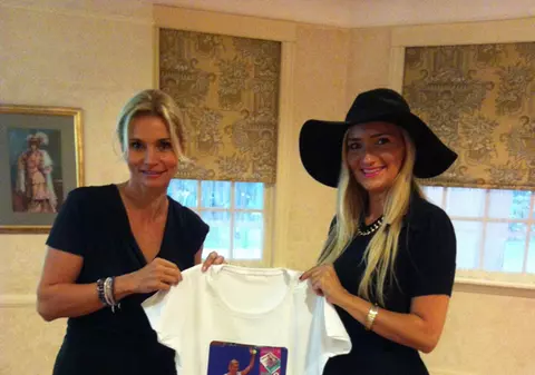 Ruxandra Dragomir a primit cadou un tricou cu poza ei