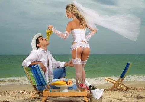 Plăteşti 25 de euro, şi ai concediul asigurat! Iată câteva din cele mai tentante oferte de vacanţă de la Târgul de Turism  