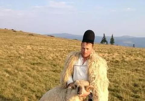 EVENIMENT EXTRAORDINAR pentru Ghiţă Ciobanul. Iată CE S-A ÎNTÂMPLAT, în această seară, LA STÂNĂ | FOTO