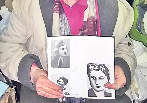 Prima femeie paraşutist din România: «Trăiesc cele mai triste Sărbători din viaţa mea»