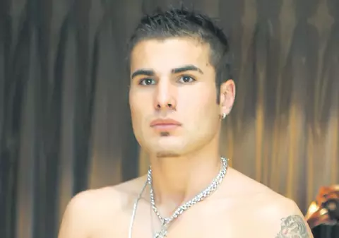 «Briliantul», sfătuit de Spiridon, tatăl lui, să se lase