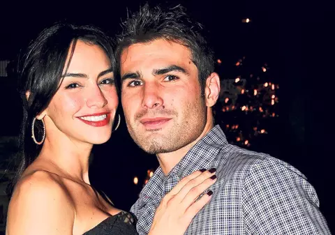 Ce norocos e Adi Mutu! Răsfăţat de nevastă cu daruri scumpe