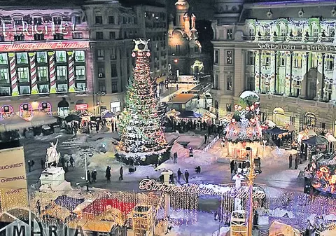 Poftiți la târgul de Crăciun de la Universitate! VIDEO