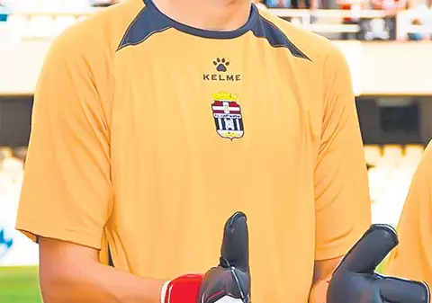 «Parcă a venit cu maşina» Portarul George Savu a rămas uimit de viteza de joc a Barcelonei