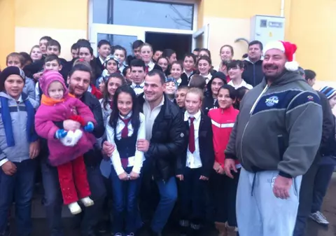 Iftimoaie, Lungu şi Irimia au adus Crăciunul mai devreme la Galaţi