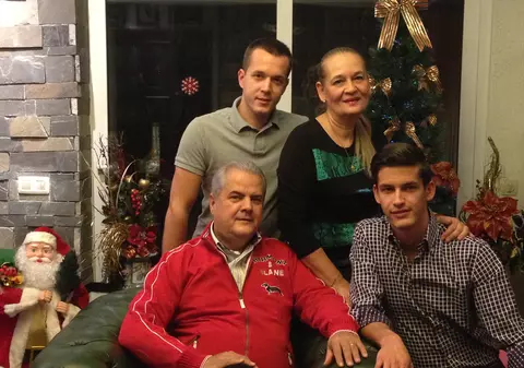 IMAGINE INEDITĂ cu Adrian Năstase de sărbători