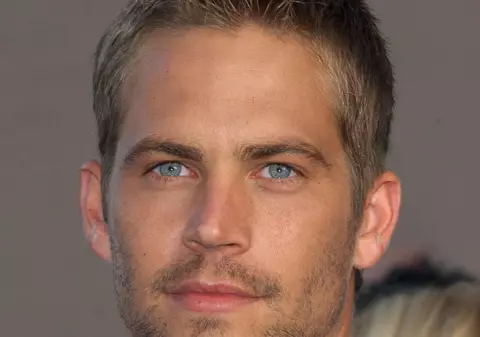 INCREDIBIL! Paul Walker a murit ÎNCERCÂND SĂ AJUTE OAMENI NEVOIAŞI!
