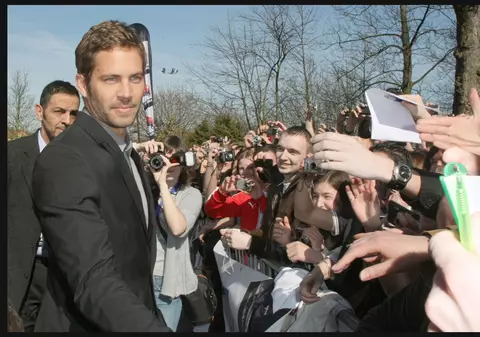 GESTUL făcut de regretatul Paul Walker pentru doi îndrăgostiţi TE VA IMPRESIONA PÂNĂ LA LACRIMI! Emoţionanta surpriză a ieşit la iveală abia după moartea lui!