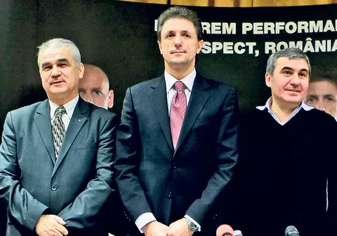 «Baciul» şi-a strâns turma! Gică Popescu i-a prezentat pe cei pe care îi va aduce la FRF, dacă va câştiga alegerile de pe 5 martie