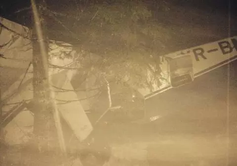 Au început procedurile de recuperare a EPAVEI avionului morţii din Munţii Apuseni! Aeronava va fi tăiată în bucăţi!