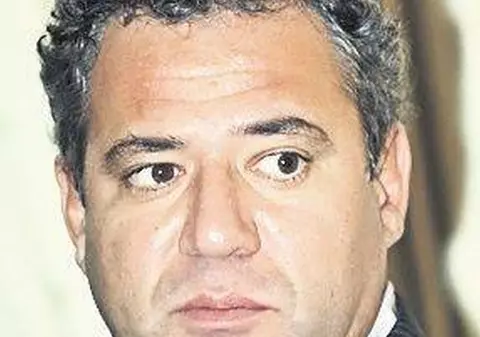 Iată care a fost ULTIMA DORINŢĂ a lui ADRIAN IOVAN. Fiica lui VA TREBUI SĂ I-O ÎNDEPLINEASCĂ, chiar dacă E BIZARĂ