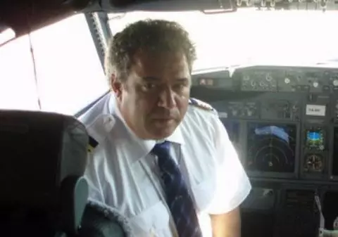 ADRIAN IOVAN VA FI ÎNMORMÂNTAT CU ONORURI MILITARE! Află cine a luat decizia pe care pilotul o merita