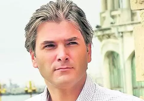 Mircea Radu RIDICĂ O ÎNTREBARE SFÂŞIETOARE DESPRE Aurelia Ion. Moartea studentei l-a impresionat teribil