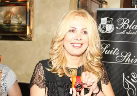 Dana Săvuică n-a mai rezistat şi a lăsat maşina pentru metrou. Vezi ce spune vedeta despre această experienţă