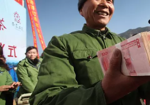 Anul Nou Chinezesc vine CU POALA DE BANI. Iată CÂT de GENEROS este Guvernul de la Beijing