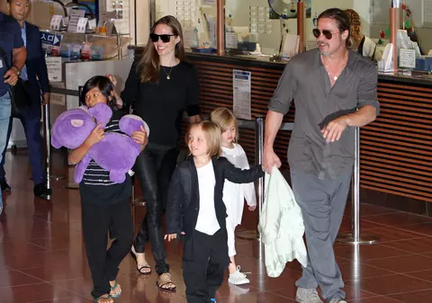 Brad Pitt şi Angelina Jolie vor să adopte încă un copil 