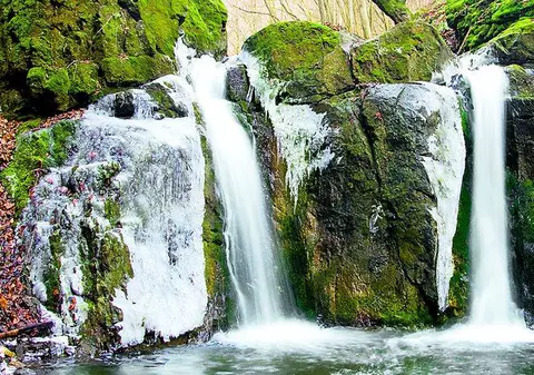 Izvoarele termale se duc pe apa sâmbetei 