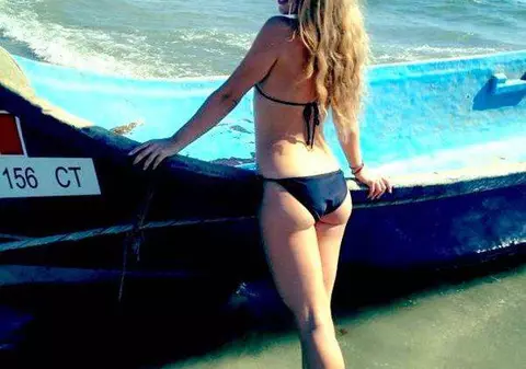 CORINA BUD, IPOSTAZA INTIMĂ ÎN CARE s-a lăsat FILMATĂ! Oare de ce a vrut ca fanii ei să vadă asta? VIDEO