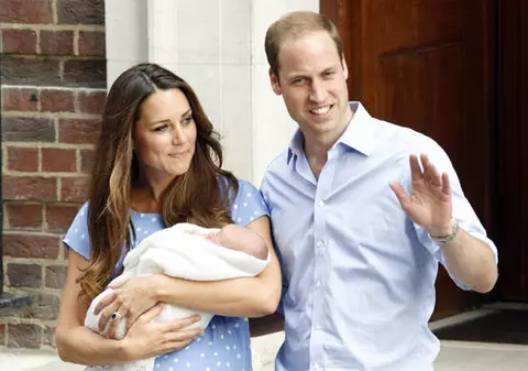 Casa regală britanică angajează bonă pentru prinţul George 