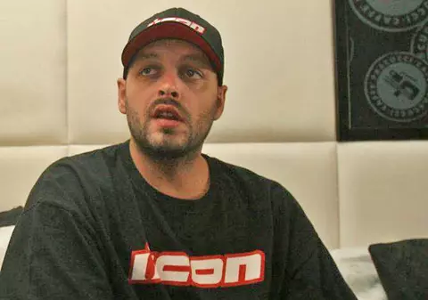 Ombladon, REACŢIE SENZAŢIONALĂ, când a aflat că piesele formaţiei «Paraziţii» au fost cenzurate de CNA: «Păi mai sunt difuzate? Să le scoată de tot»