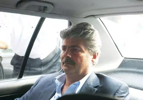 Sorin Ovidiu Vîntu, condamnat definitiv la doi ani de închisoare cu executare 